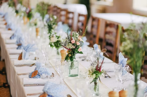 Skill of hosting wedding. Wedding Reception Emcee.